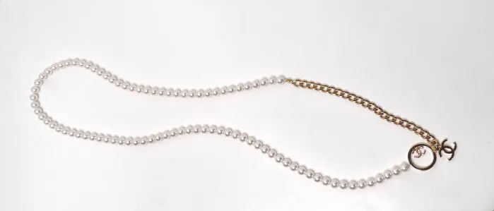 Necklaces Vintage by Misty Chanel Lariat Pearl Strand GoldTone Chain Interlocking CC Logo Necklace