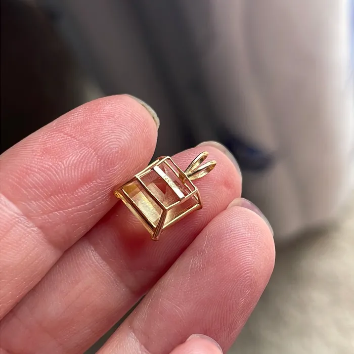 PreStyled Sets Vintage Paris Jewelry Topaz Pendant 14K Gold Vintage PreStyled Sets Vintage Paris Jewelry Topaz Pendant 14K Gold Vintage