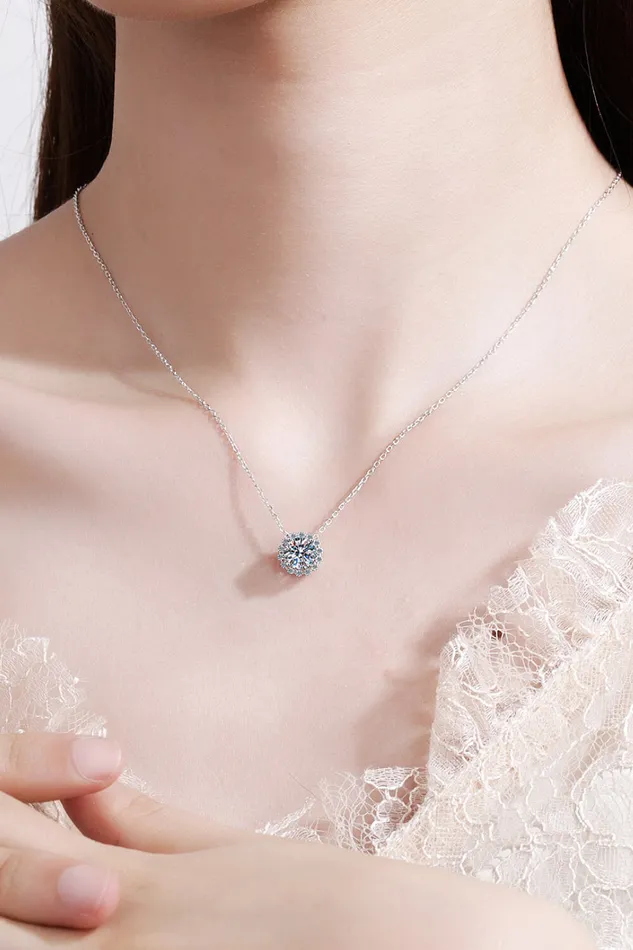 Necklaces Trendsi FlowerShaped Moissanite Pendant Necklace