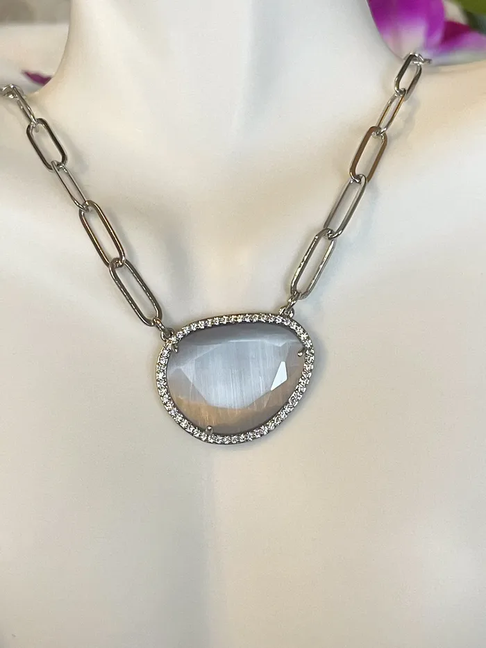 Sophiareneboutiquecom Necklaces Pave CatEye Pendant Necklace