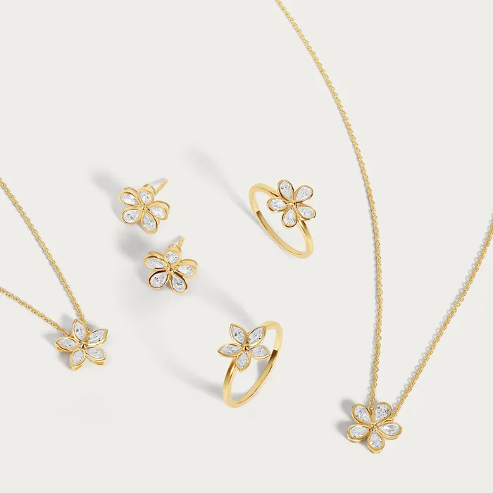 Alev Jewelry Rings Pear Bezel Flower Ring
