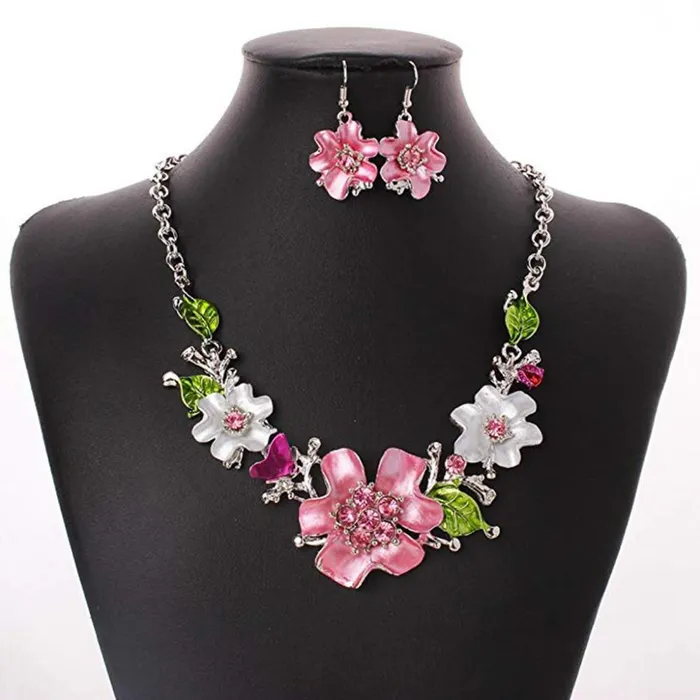 Fashion Womens Wild Flower Necklace Earrings Set sparklingselections Earrings