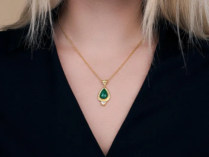 Necklaces GURHAN Muse Gold Emerald Pendant Necklace 15x11mm Teardrop Set in Wide Frame GG GOLD OOAK Necklaces GURHAN Muse Gold Emerald Pendant Necklace 15x11mm Teardrop Set in Wide Frame GG GOLD OOAK