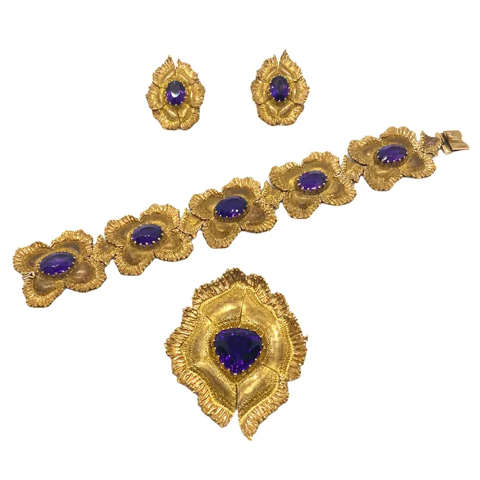 Buccellati PreStyled Sets Vintage Buccellati 18K Gold Amethyst Bracelet Earrings Pin Pendant Set Buccellati PreStyled Sets Vintage Buccellati 18K Gold Amethyst Bracelet Earrings Pin Pendant Set