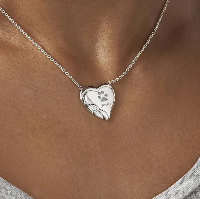 EverWith EverWith Engraved Winged Heart Pawprint Memorial Necklace Necklaces EverWith EverWith Engraved Winged Heart Pawprint Memorial Necklace Necklaces