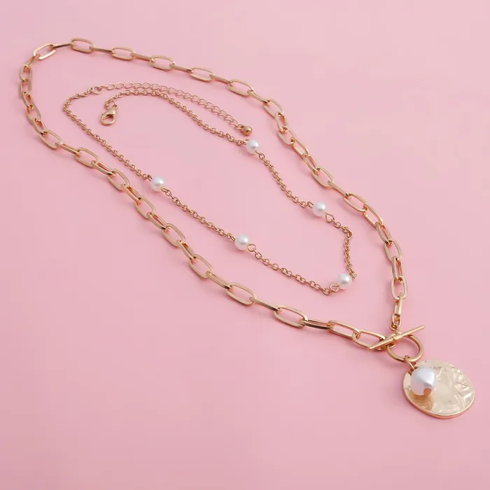 Vintage Pearl Coin Necklace UrbanVinta Necklaces Vintage Pearl Coin Necklace UrbanVinta Necklaces