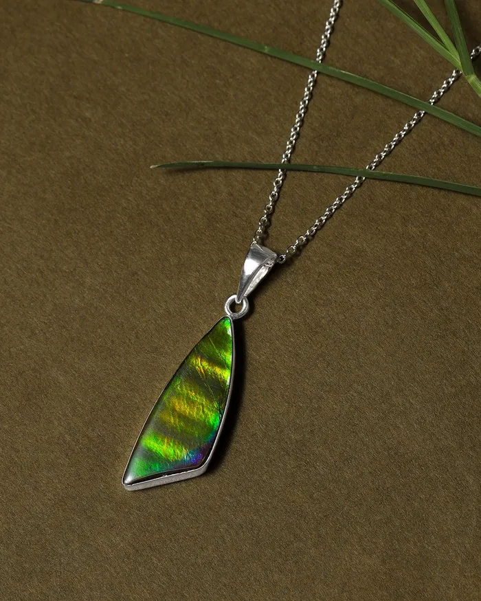 1150 Ct Ammolite 925 Sterling Silver Necklace Pendant Jewelry YoTreasure Necklaces