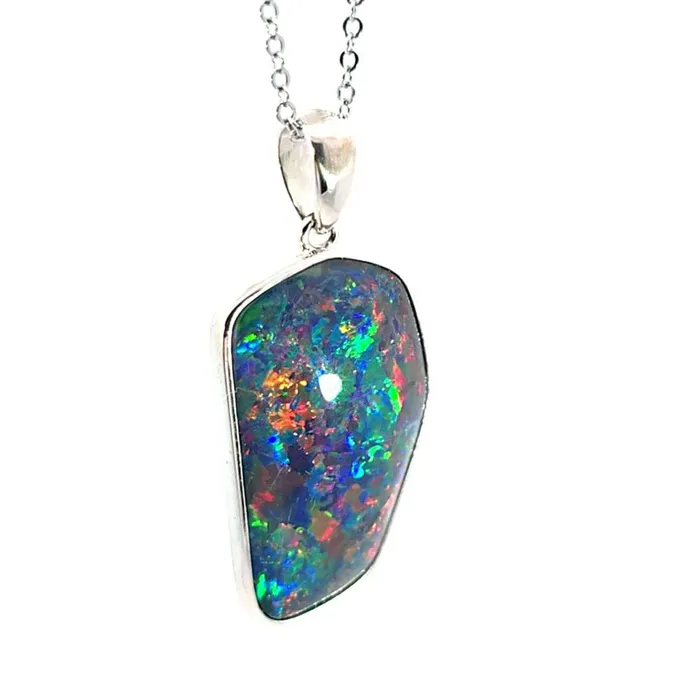 Australian Opal Cutters Necklaces Australian Opal Triplet Pendant set in Sterling Silver Australian Opal Cutters Necklaces Australian Opal Triplet Pendant set in Sterling Silver