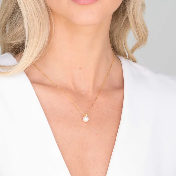 Camile Stone Pearl Solitaire Moissanite Necklace Necklaces
