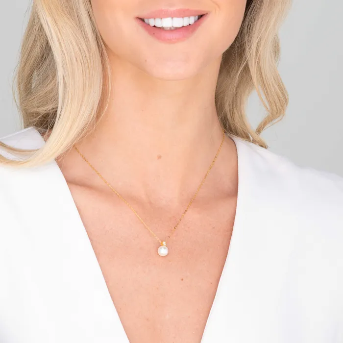 Camile Stone Pearl Solitaire Moissanite Necklace Necklaces