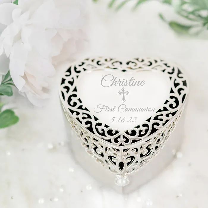 Custom Silver Filigree Heart Jewelry Box with Engraving for Girls Cherished Moments Jewelry Necklaces