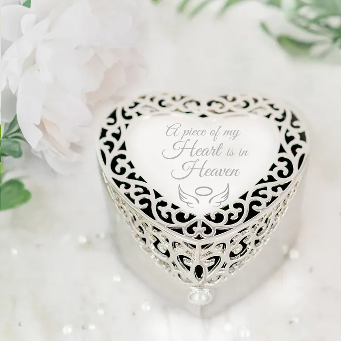 Custom Silver Filigree Heart Jewelry Box with Engraving for Girls Cherished Moments Jewelry Necklaces