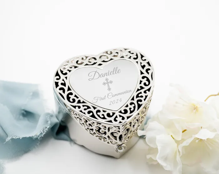 Custom Silver Filigree Heart Jewelry Box with Engraving for Girls Cherished Moments Jewelry Necklaces