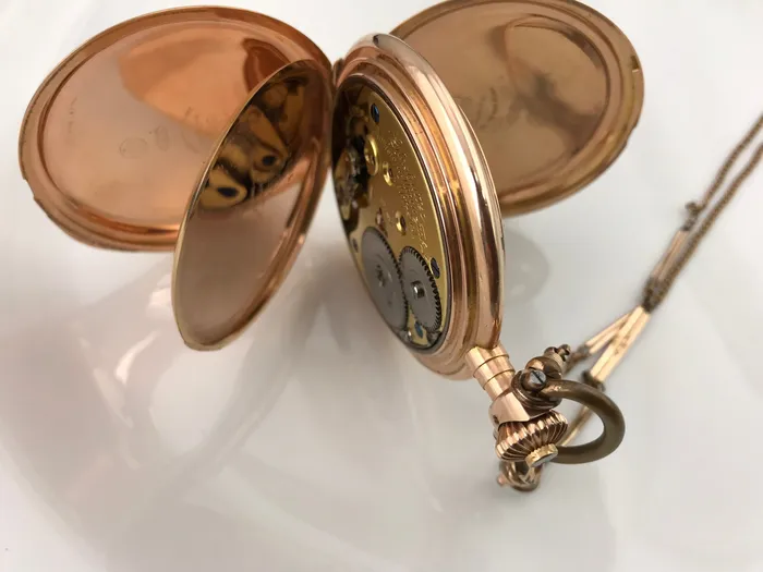 Glashtter PrzisionsUhrenFabrik AG 14K Gold Pocket Watch this is PreOwned Item 277768A STC Watches