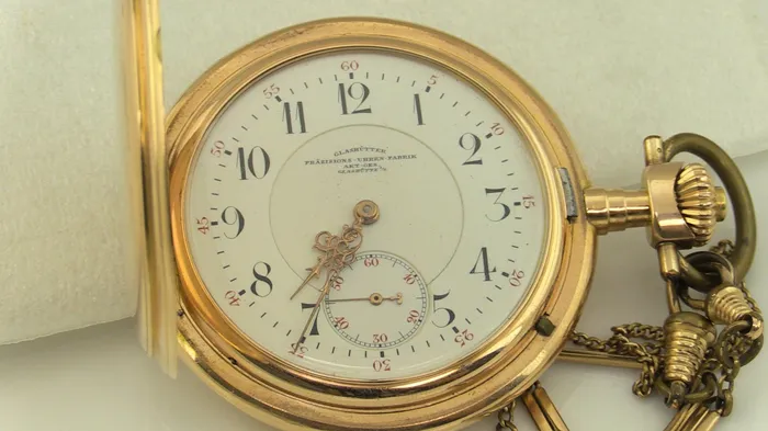 Glashtter PrzisionsUhrenFabrik AG 14K Gold Pocket Watch this is PreOwned Item 277768A STC Watches