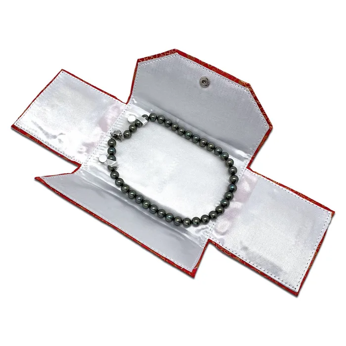 JPIDisplay Necklaces Mixed Color 7 x 414 Folding Necklace Pouches with Silk Interior JPIDisplay Necklaces Mixed Color 7 x 414 Folding Necklace Pouches with Silk Interior