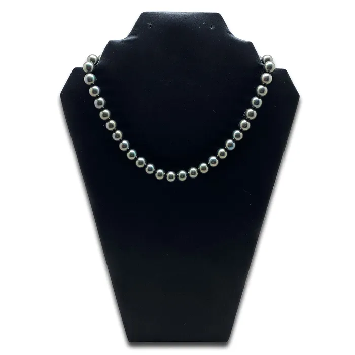 Necklaces JPIDisplay 11 18 Black Silk Necklace and Earring Easel Display