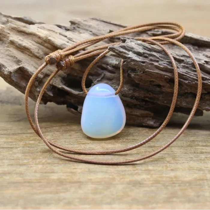 QingChengJewelry Store Necklaces Natural Stone Crystal Necklace