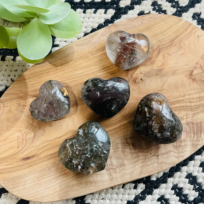 Sarah Belle Necklaces Lodalite Heart Palm Stone