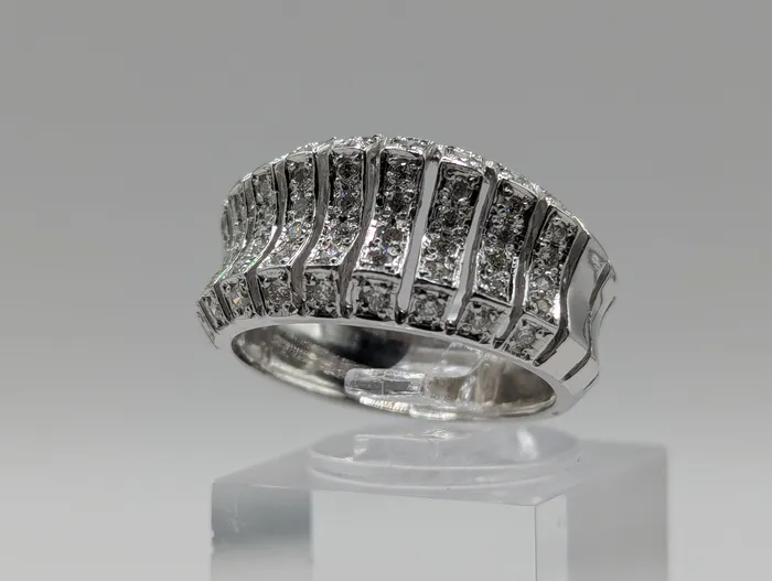 STA D Rings Ladies 14K White Gold 53CT Diamond Convex Band SZ 675 55g Preowned item 522rg361w