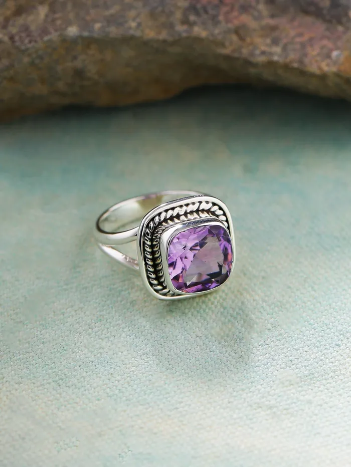 YoTreasure Amethyst Solid 925 Sterling Silver Split Shank Ring Jewelry Rings YoTreasure Amethyst Solid 925 Sterling Silver Split Shank Ring Jewelry Rings